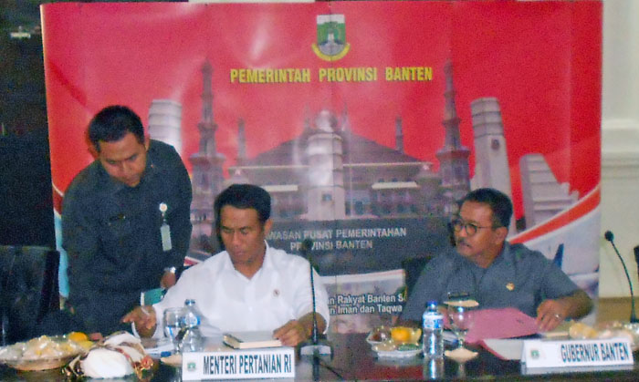 Mentan Gelar Rakor Pangan dengan Gubernur Banten di Serang